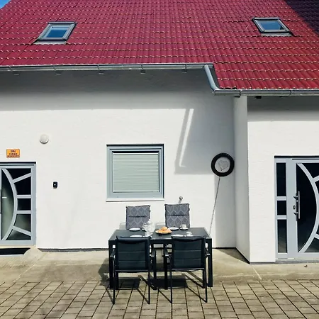 Hoellbach Apartment *